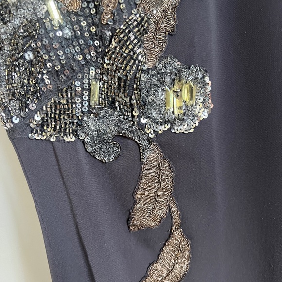 BADGLEY MISCHKA Collection pewter gown with sequin design size 10 - Picture 6 of 7